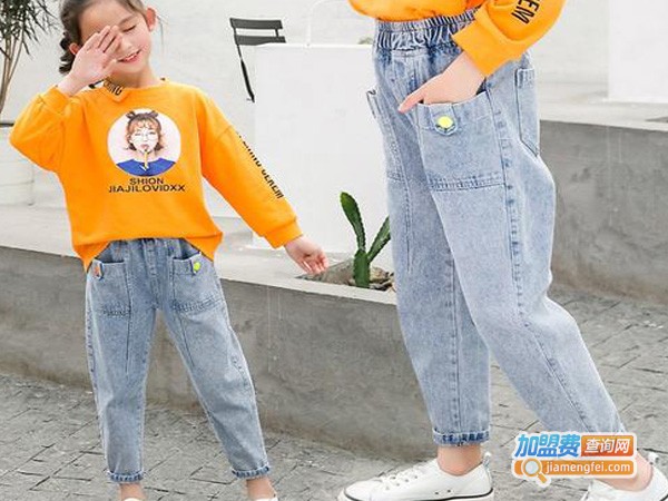 小鱼儿童装加盟费