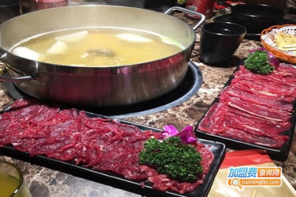 左鳞右舍斑鱼坊鲜牛肉火锅加盟费
