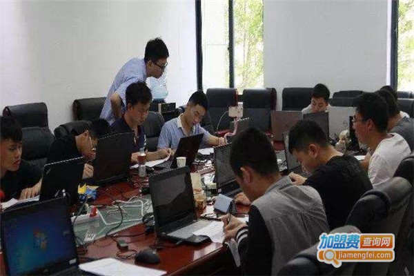 天善智能培训加盟费