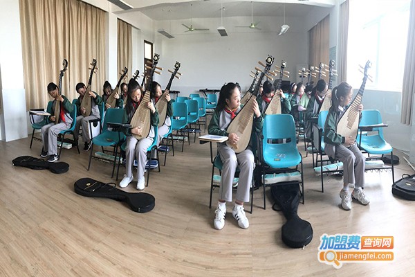 星海音乐培训加盟费_投资星海音乐培训加盟费是多少？