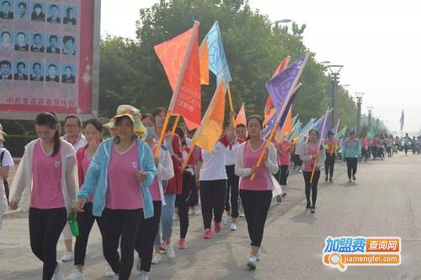 超越拓展文教育加盟费