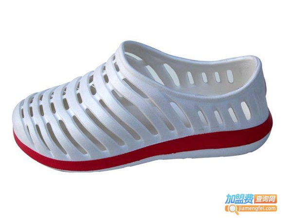 鸟巢洞洞鞋加盟费