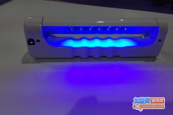 紫光美甲加盟门店