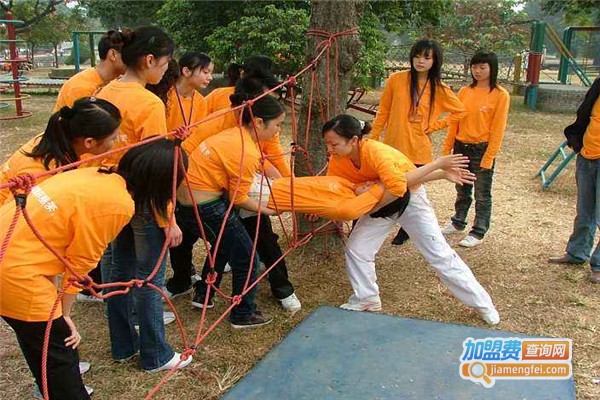 远洋拓展培训加盟费