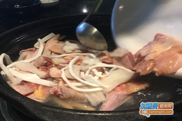 椰子叔叔原生态锅物料理火锅加盟门店