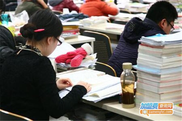 九朵考研教育加盟费