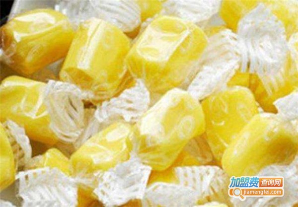 九九de零食小铺加盟费