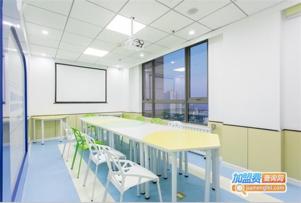 小编程家少儿编程加盟费