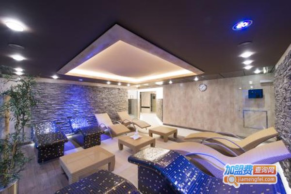 雅思美容中心加盟费