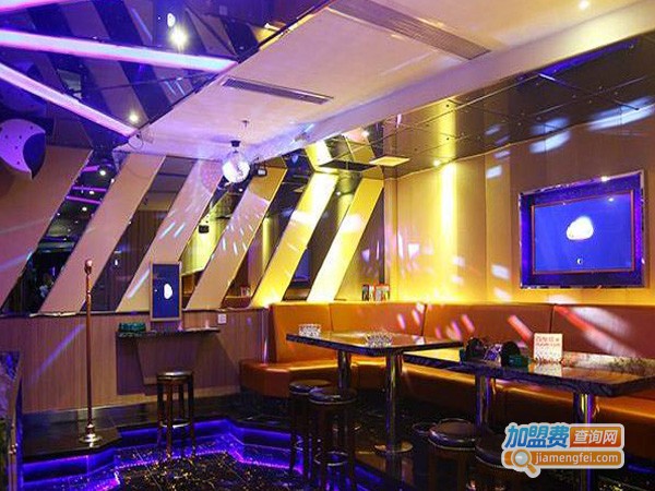 星龙城KTV加盟费