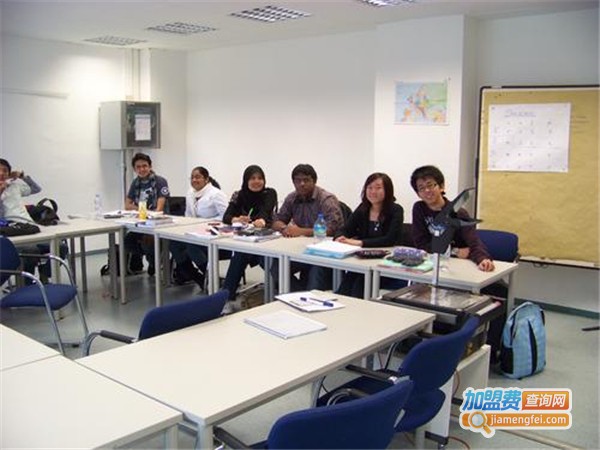 卡尔杜伊斯堡培训加盟费