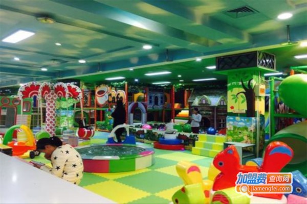 快乐宝贝儿童乐园加盟费