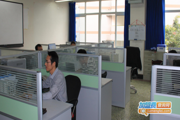 建智建设培训加盟费