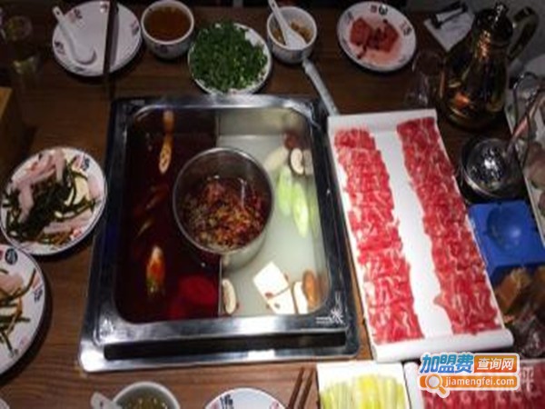 渝厨老火锅加盟门店