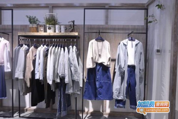 沙与沫女装加盟费