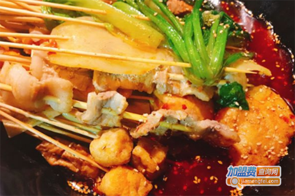 云落端串串香加盟门店