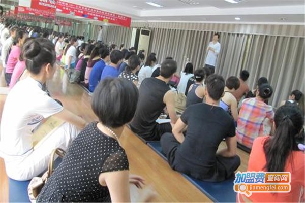 禅悦瑜伽培训加盟费