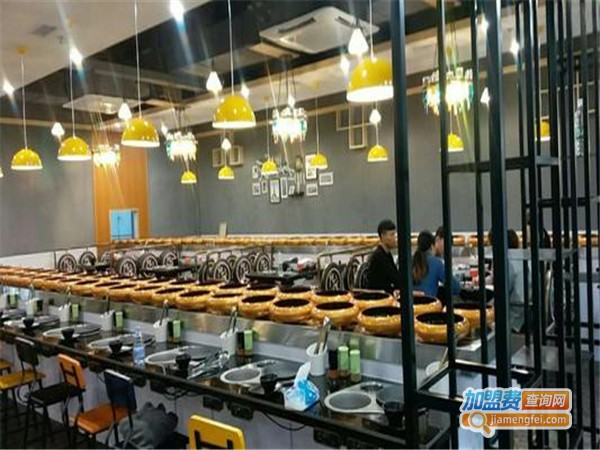 川味旋转小火锅加盟门店