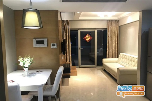 芯语美容加盟费