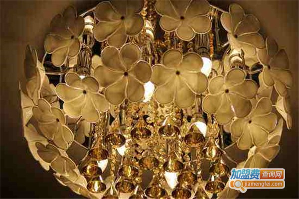 虹瑞斯灯饰加盟费