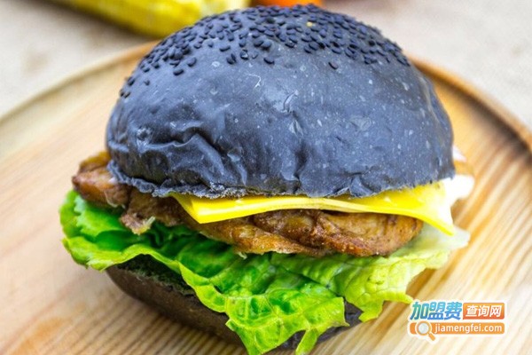 mom's 莫母思加盟费