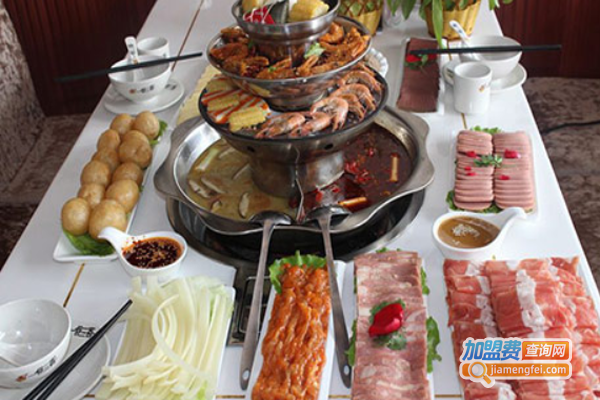 一食三客时尚多层转转锅加盟费