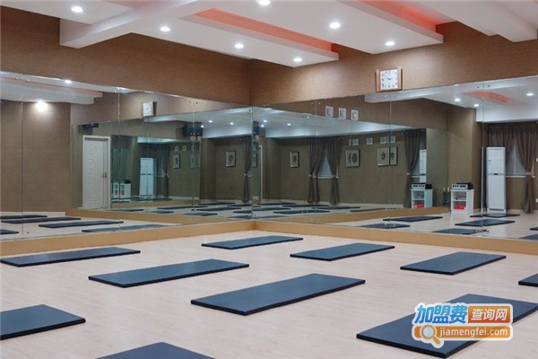 禅悦瑜伽培训加盟费