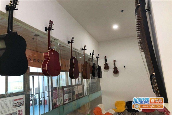 艺通艺术培训加盟费