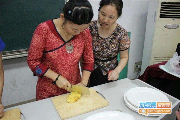 勤家家政加盟费