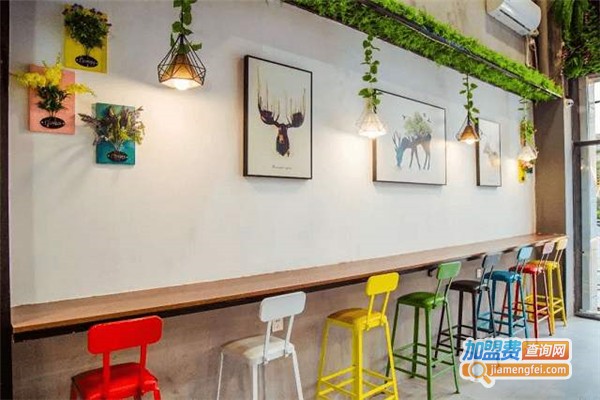 尚上签麻辣捞烫加盟费