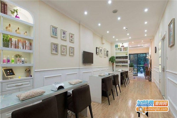 杨耀国美甲加盟费