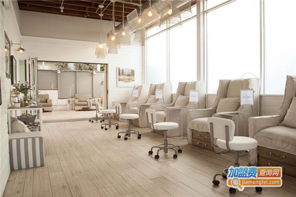 杨耀国美甲加盟费