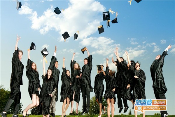 一鸣留学加盟费