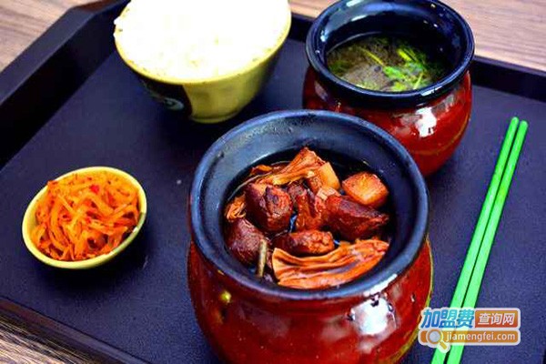 瓦罐滋补快餐加盟门店