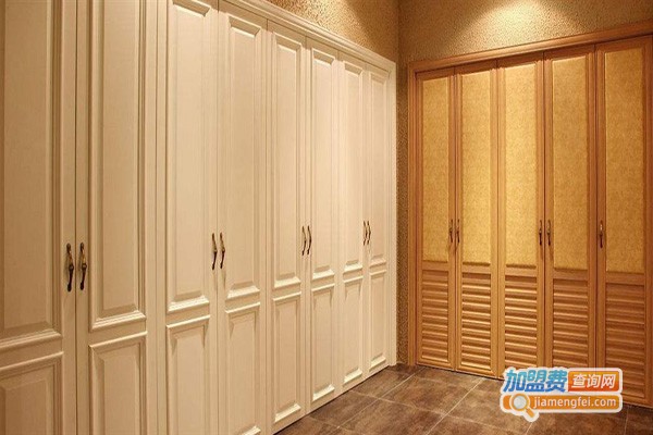 维丽娅定制衣柜加盟门店