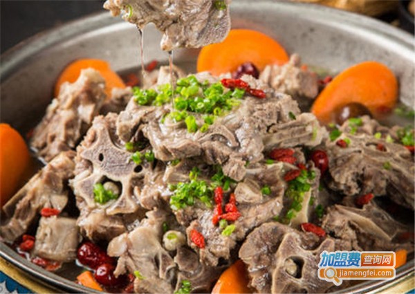 月光下的毡房烧烤火锅加盟