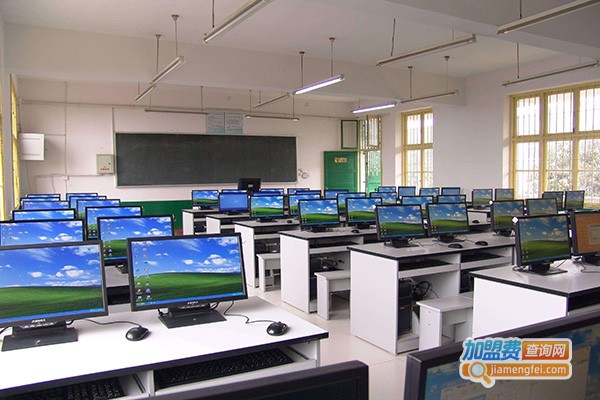 奥远计算机教育加盟店