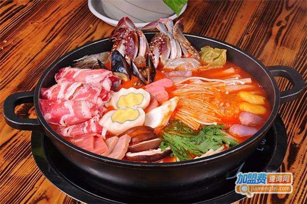 一嘴香·烂摊摊火锅集市加盟费