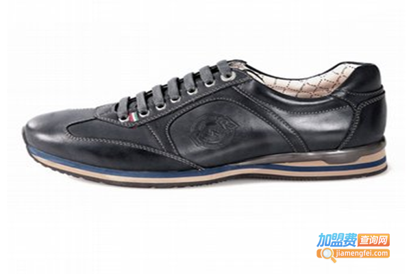 路宝皮鞋加盟门店