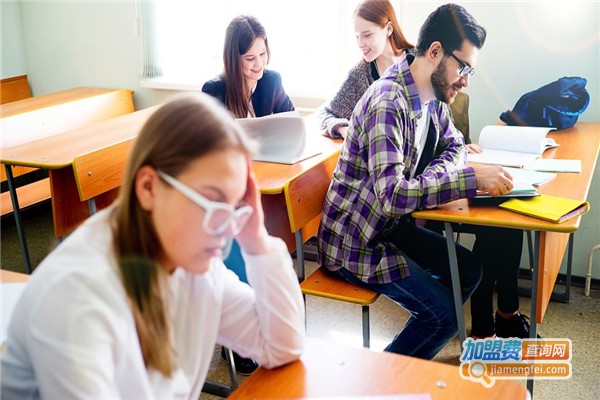 华世博文加盟费