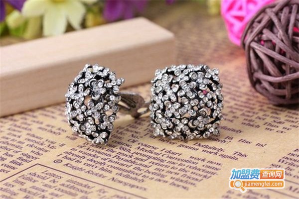 可心饰品加盟费