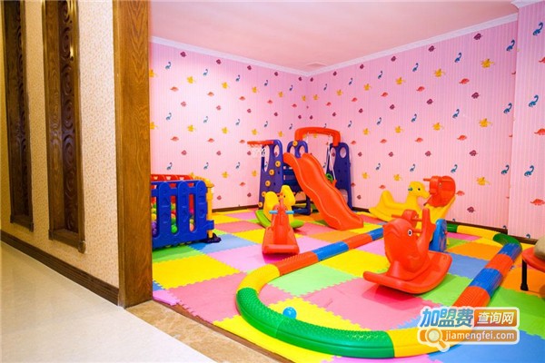 蓝猫儿童玩具食品加盟费