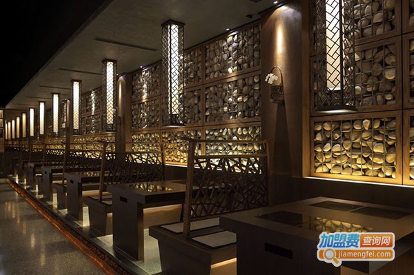 有骨气粥底火锅