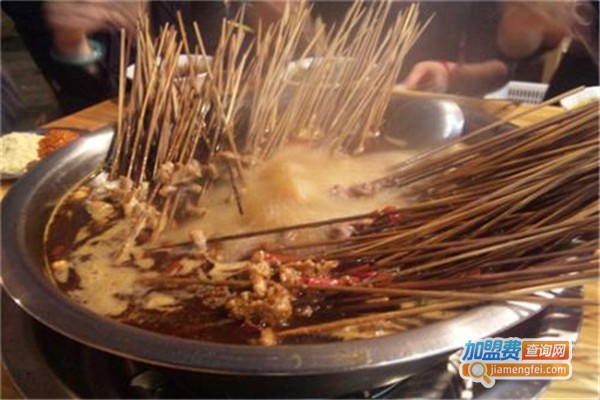 啊咻串串香加盟费