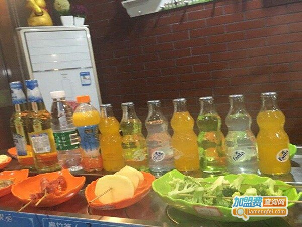 爱转角旋转小火锅加盟店