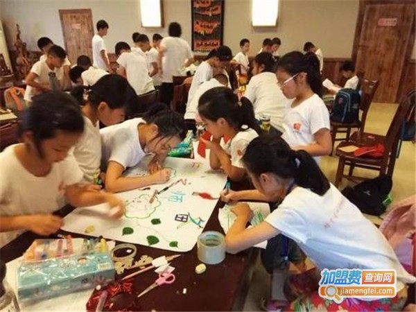 亲近母语文化教育加盟门店