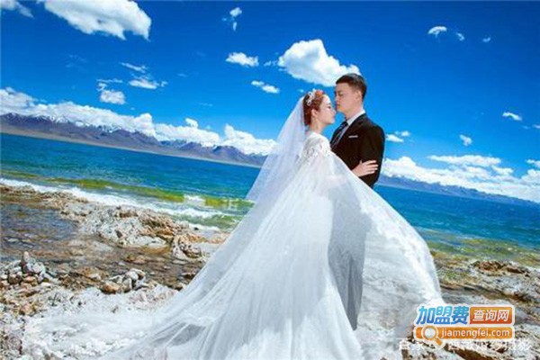 80后婚纱摄影加盟