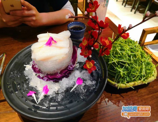 味三亭潮汕鲜牛肉火锅加盟店