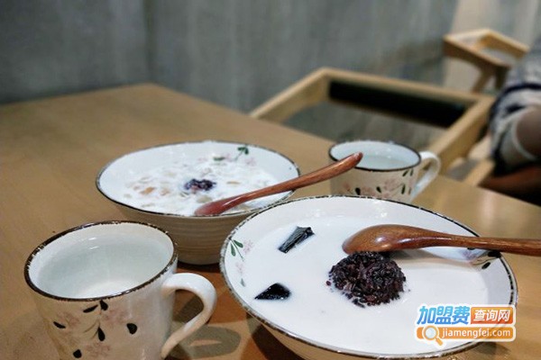 麦筱田糖水铺子