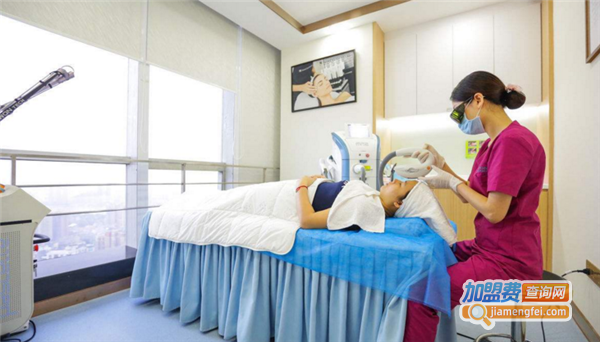 驻颜美容中心加盟费